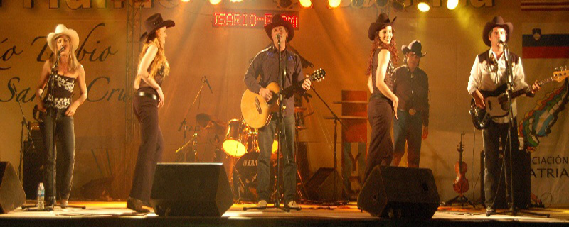 Max Country Music