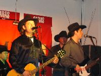 show de max en Caras Cafe
